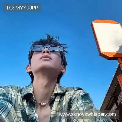 幸侃纯